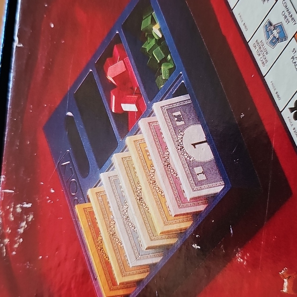 Monopoly Deluxe Edition Board Game 1998 - Picture 10 of 11